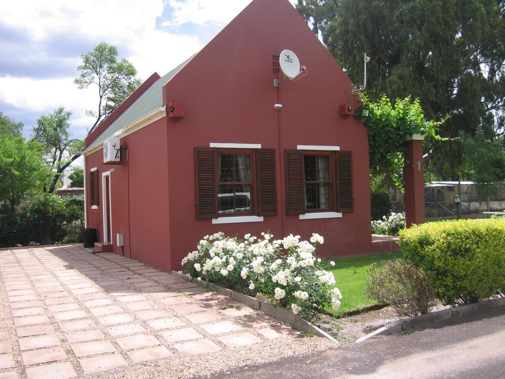 Beaufort Manor Country Lodge Beaufort West Exterior foto