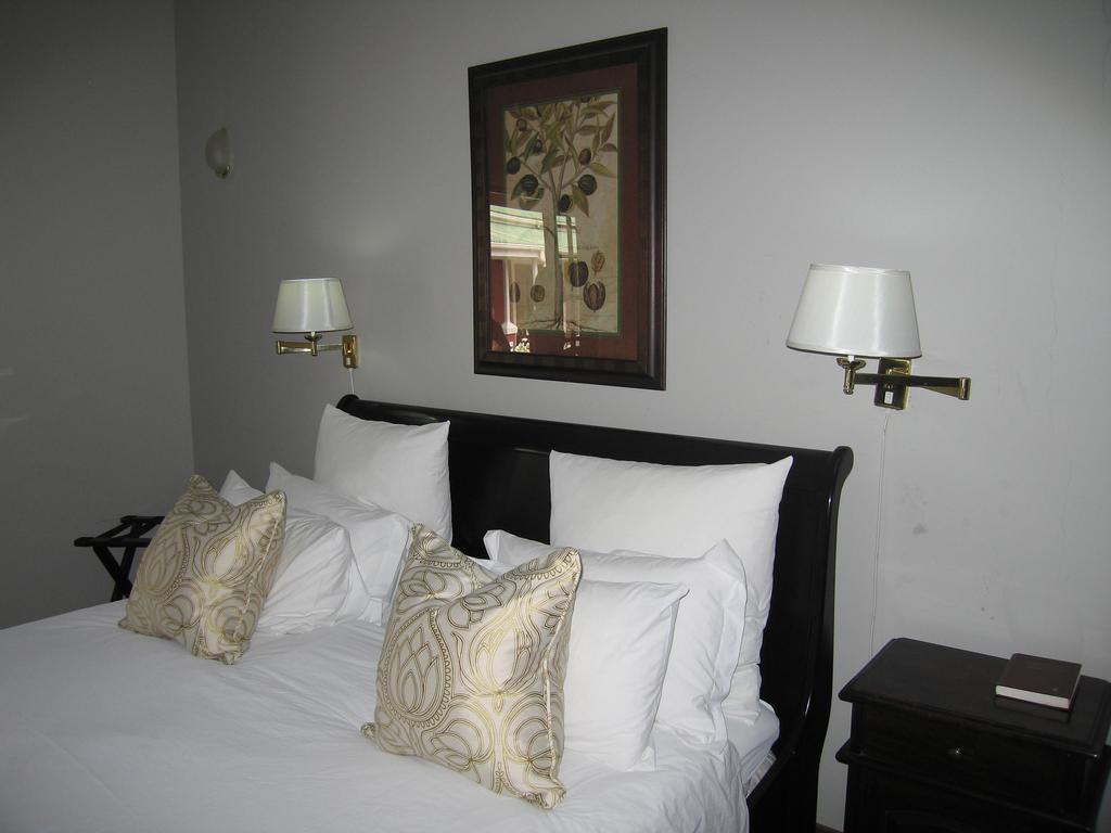 Beaufort Manor Country Lodge Beaufort West Exterior foto