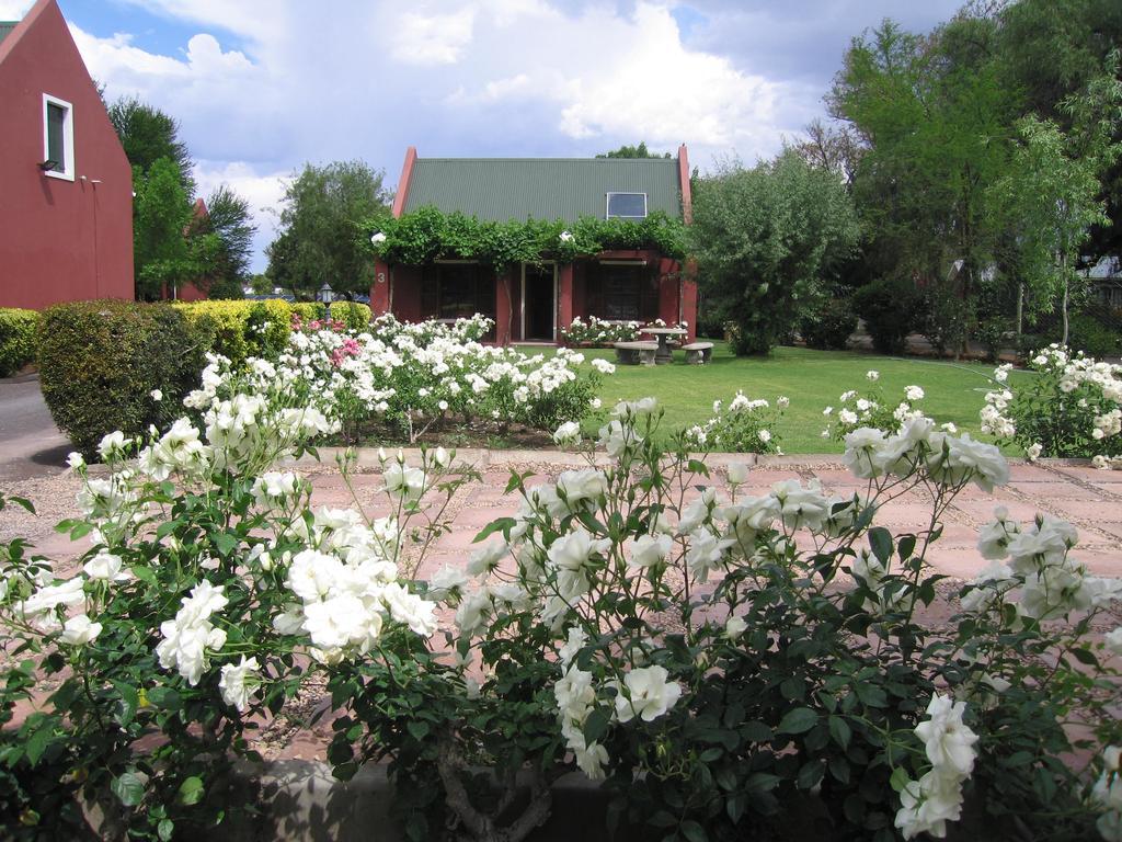 Beaufort Manor Country Lodge Beaufort West Exterior foto