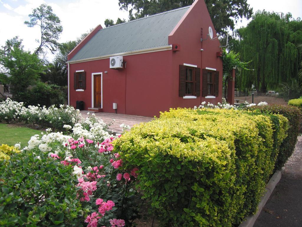 Beaufort Manor Country Lodge Beaufort West Exterior foto