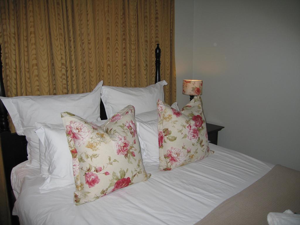 Beaufort Manor Country Lodge Beaufort West Exterior foto