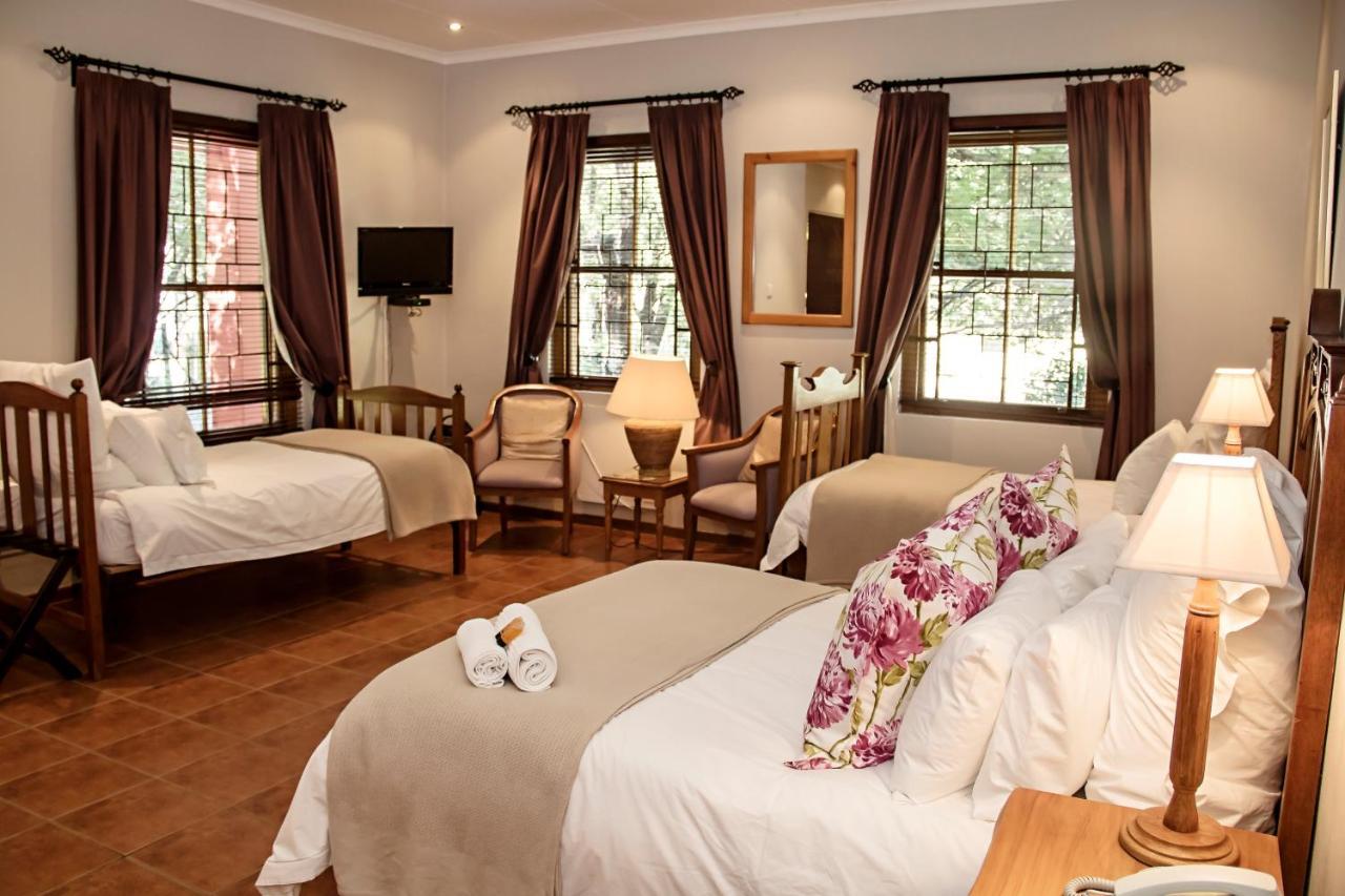 Beaufort Manor Country Lodge Beaufort West Exterior foto