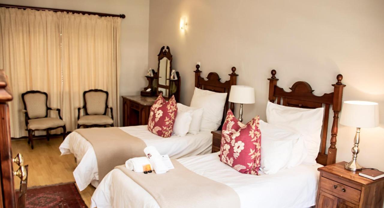 Beaufort Manor Country Lodge Beaufort West Exterior foto